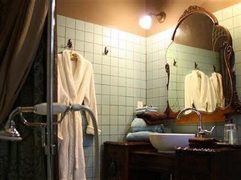 Plum Grove Inn Iowa City Bagian luar foto